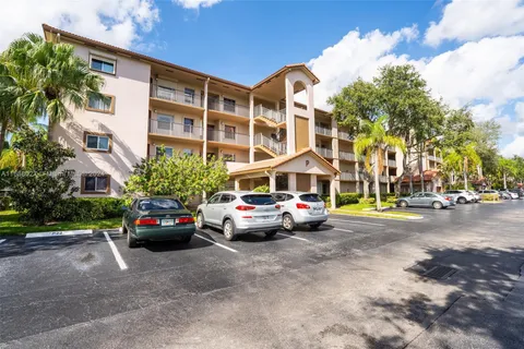 1300 SW 124th Ter # 107P, Pembroke Pines FL 33027