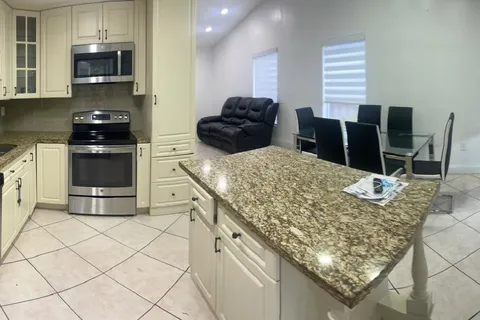 13760 SW 46th Ter, Miami FL 33175