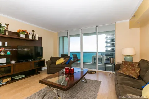 1830 S Ocean Dr # 3005, Hallandale Beach FL 33009