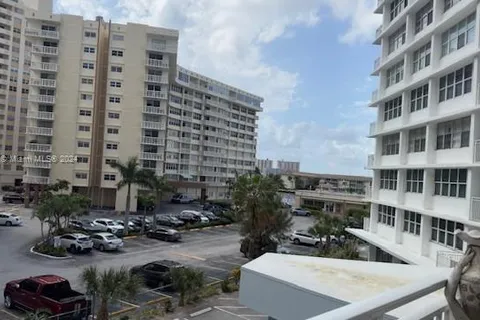 1801 S Ocean Dr # 342, Hallandale Beach FL 33009