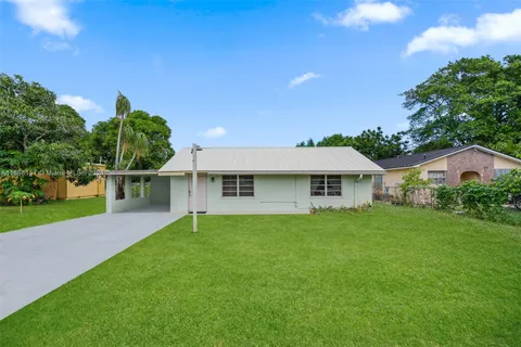 1183 S Ridge Rd, Lake Worth FL 33462