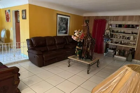 4325 NW 27th St, Lauderhill FL 33313