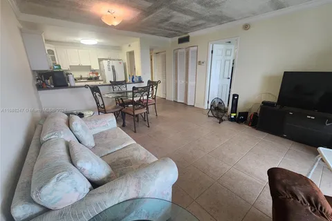 3821 Environ Blvd # 610, Lauderhill FL 33319