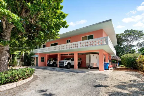 220 Jasmine St, Islamorada FL 33070