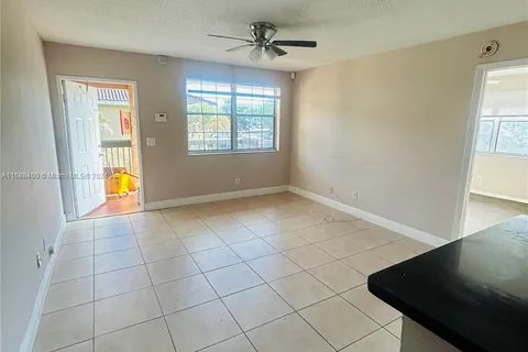 783 NW 104th Ave # 201, Pembroke Pines FL 33026