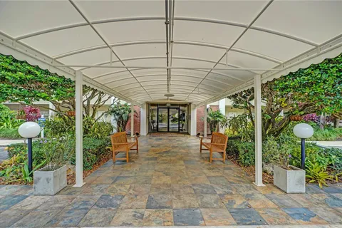 808 Cypress Blvd # 503, Pompano Beach FL 33069