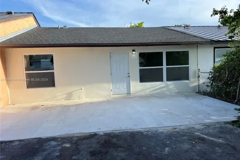 18902 NW 46th Ave # 18902, Miami Gardens FL 33055