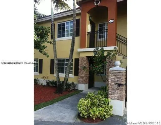 3398 NE 9 DR # 102, Homestead FL 33033