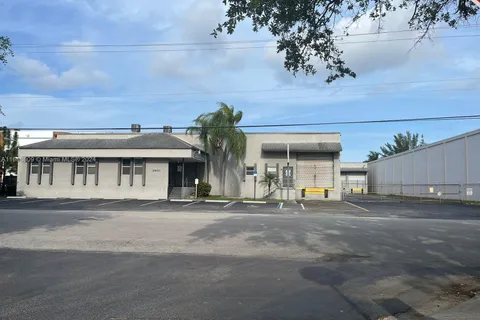 2801 S Park Rd, Pembroke Park FL 33009