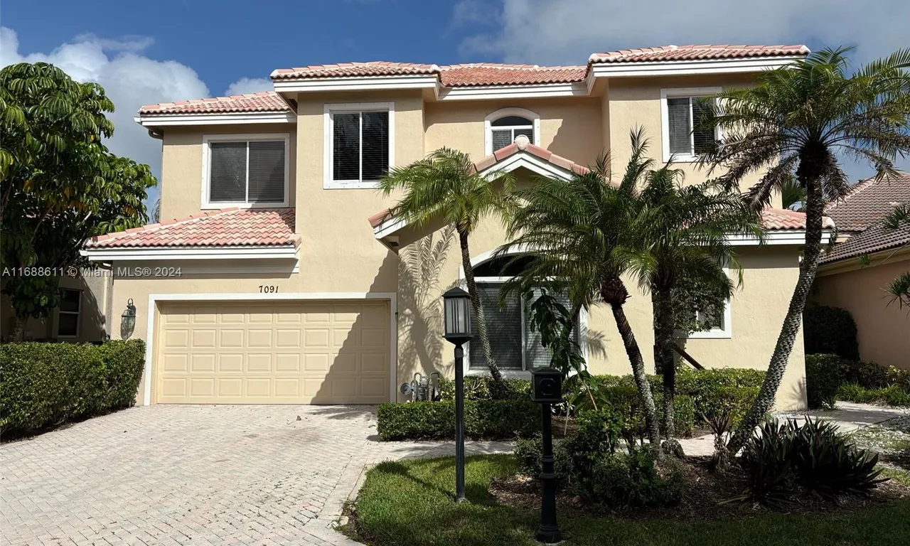 7091 Mallorca Cres, Boca Raton FL 33433