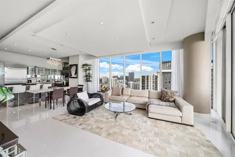 2020 N Bayshore Dr # 2701, Miami FL 33137