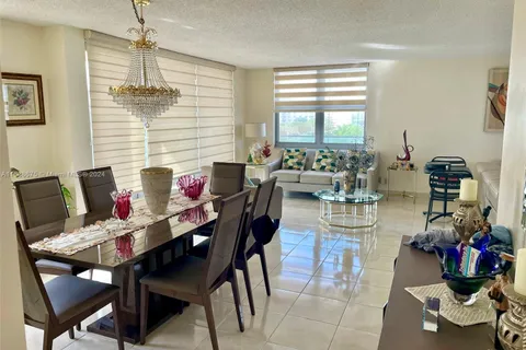 1920 S Ocean Dr # 7D, Hallandale Beach FL 33009