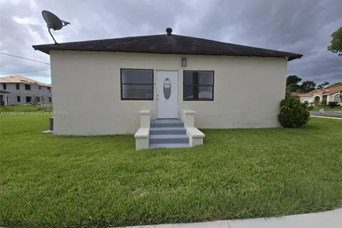 12490 SW 224th St, Miami FL 33170