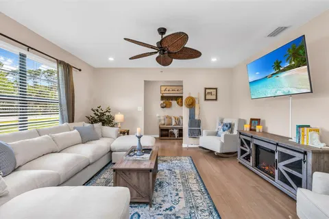15739 N 75th Way N, West Palm Beach FL 33418