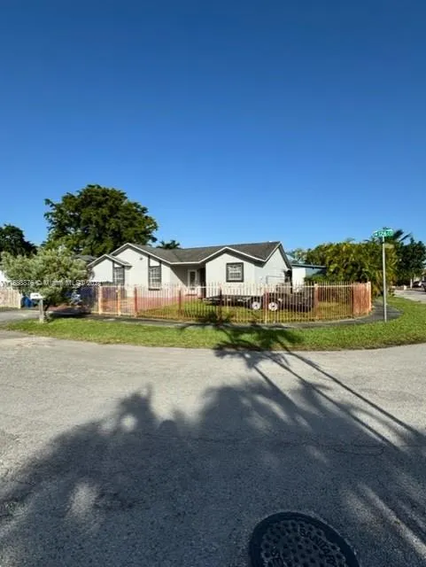 20923 SW 126th Ct, Miami FL 33177