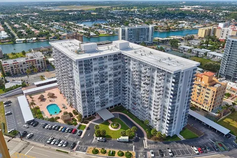 405 N Ocean Blvd # 823, Pompano Beach FL 33062