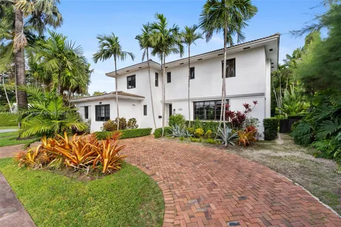 5261 La Gorce Dr, Miami Beach FL 33140