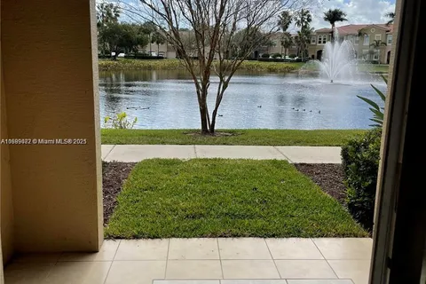 4856 Bonsai Cir # 106, Palm Beach Gardens FL 33418