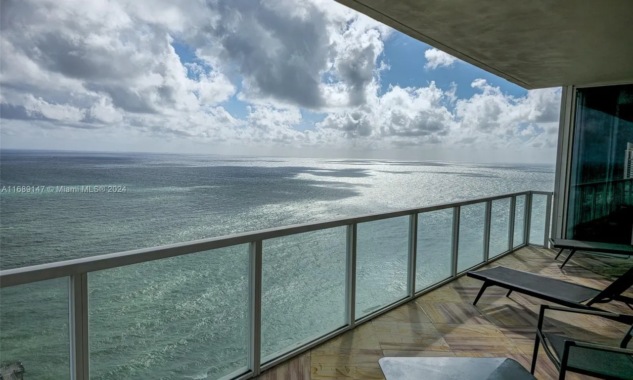 16699 Collins Ave # 4203, Sunny Isles Beach FL 33160