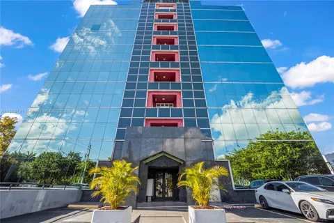 2121 SW 3rd Ave # 405, Miami FL 33129