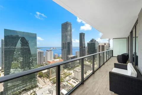 1300 S Miami Ave # 3402, Miami FL 33130