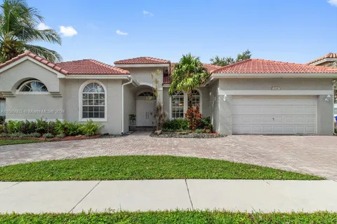 2130 NW 127th Ave, Pembroke Pines FL 33028