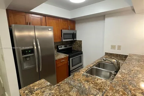 850 N Miami Ave # 2104, Miami FL 33136