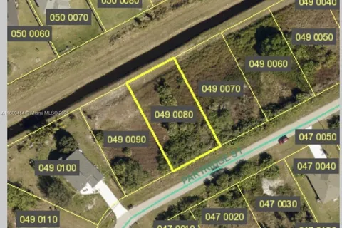 207 Partridge St, Lehigh Acres FL 33974