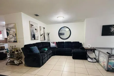 7355 NW 173rd Dr # 100, Hialeah FL 33015