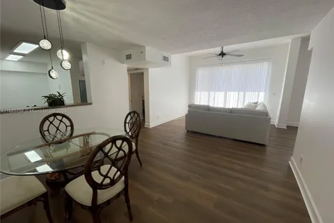 609 E Sheridan St # 404, Dania Beach FL 33004