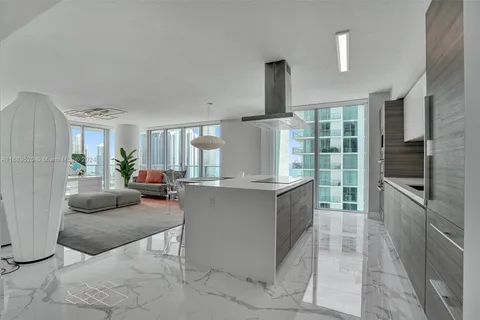 330 Sunny Isles Blvd # 2207, Sunny Isles Beach FL 33160