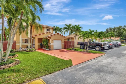 10307 SW 156th Ct, Miami FL 33196