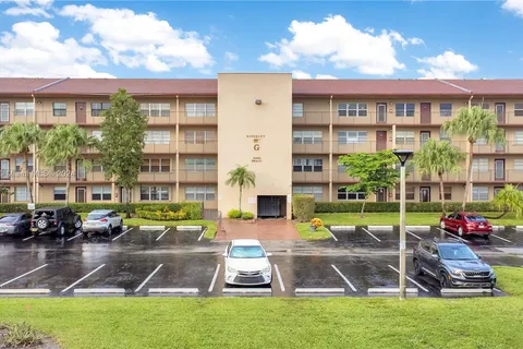 13255 SW 9th Ct # 312G, Pembroke Pines FL 33027