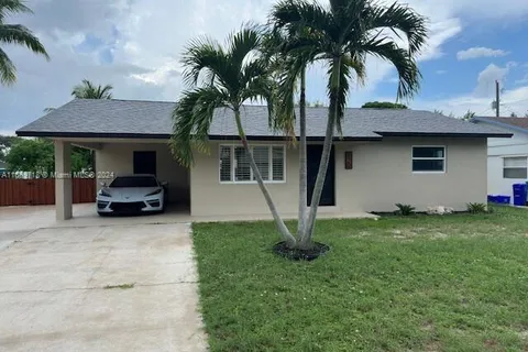 920 NW 10 AVe, Boynton Beach FL 33426