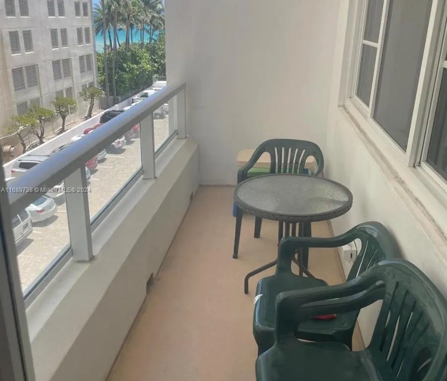 5005 Collins Ave # 424, Miami Beach FL 33140