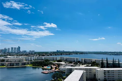 18041 Biscayne Blvd # 1701, Aventura FL 33160