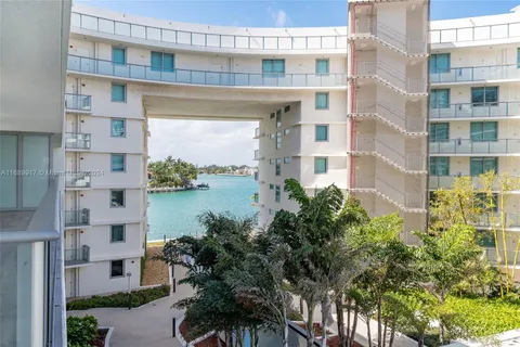 6620 Indian Creek Dr # 405, Miami Beach FL 33141