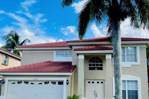 10760 Lake Oak Way, Boca Raton FL 33498