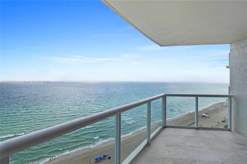 18671 Collins Ave # 1702, Sunny Isles Beach FL 33160