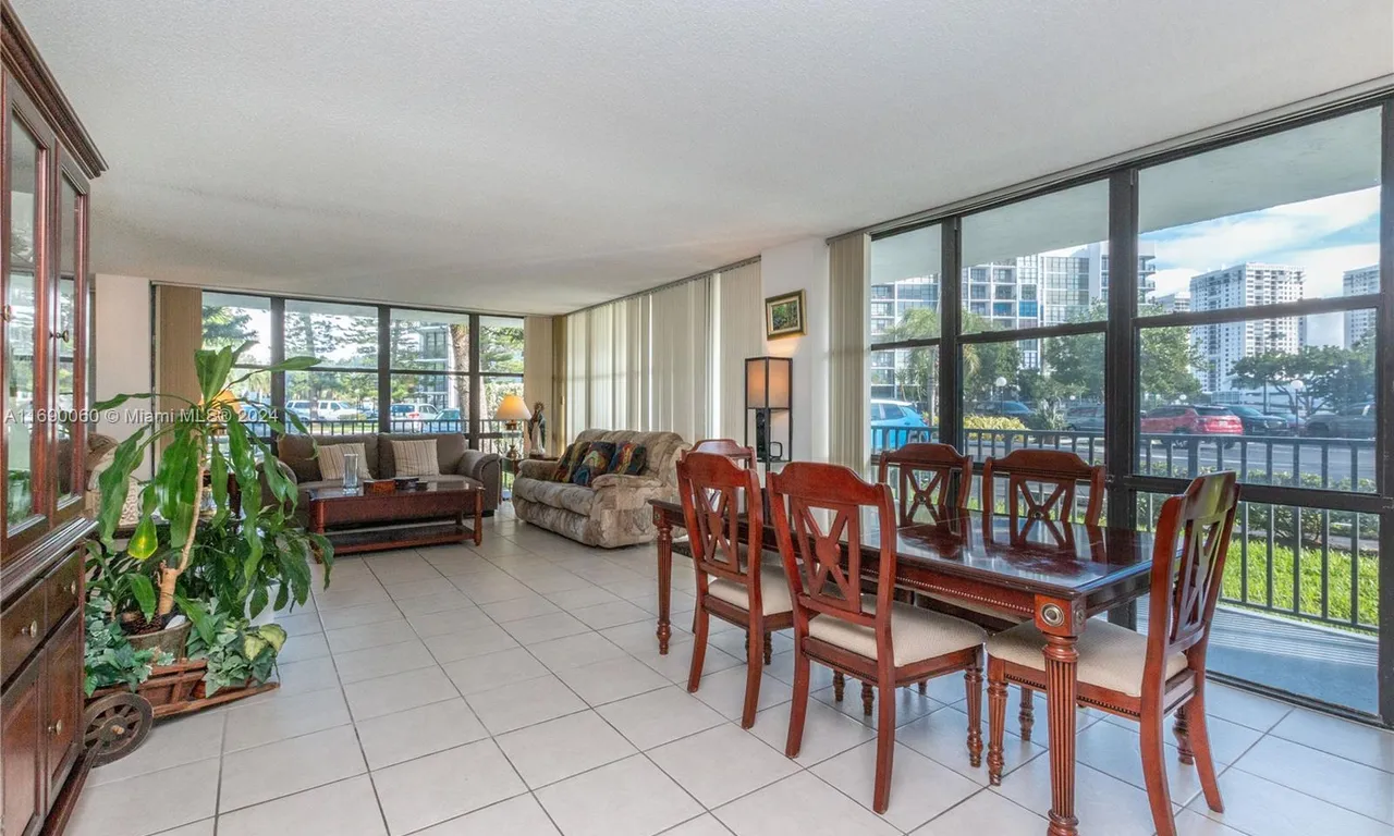 800 Parkview Dr # 110, Hallandale Beach FL 33009