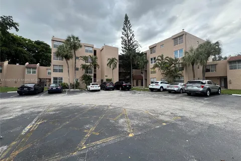 9410 Live Oak Pl # 306, Davie FL 33324