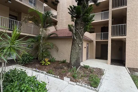 9410 Live Oak Pl # 306, Davie FL 33324