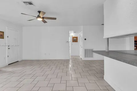 5713 NE 17th Ter, Fort Lauderdale FL 33334