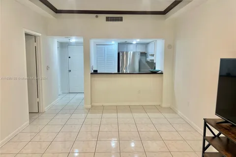 540 Brickell Key Dr # 214, Miami FL 33131