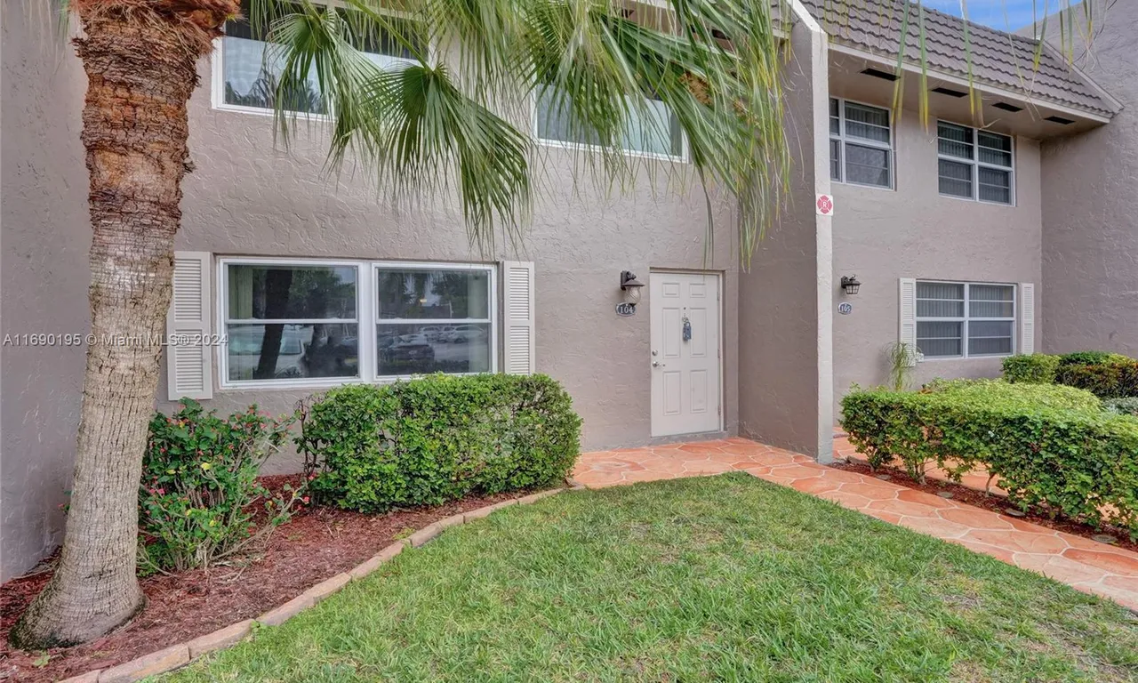 9050 NW 28th St # 104, Coral Springs FL 33065