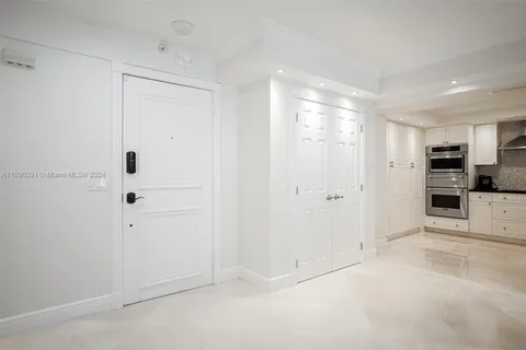 9801 Collins Ave # 6G, Bal Harbour FL 33154