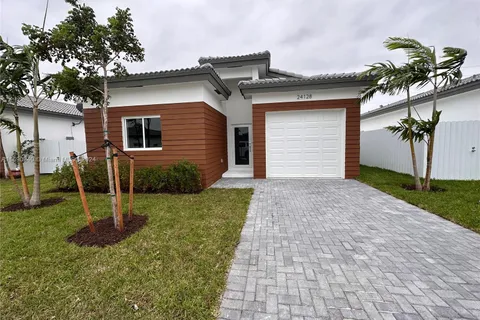 24128 SW 116th Ct, Homestead FL 33032