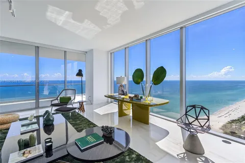 18501 Collins Ave # 2504, Sunny Isles Beach FL 33160