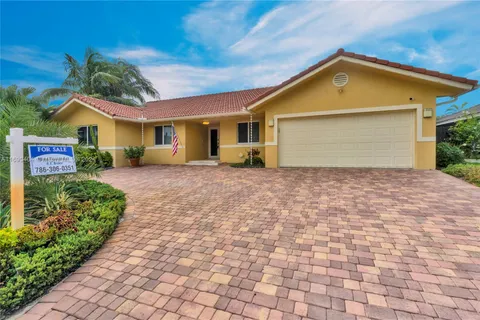 19720 SW 79, Cutler Bay FL 33189