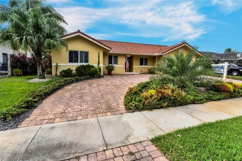 19720 SW 79, Cutler Bay FL 33189